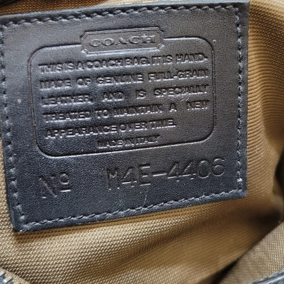 Vintage Coach Luxury Madison Line #4406 Pierre Bag - Picture 5 of 11